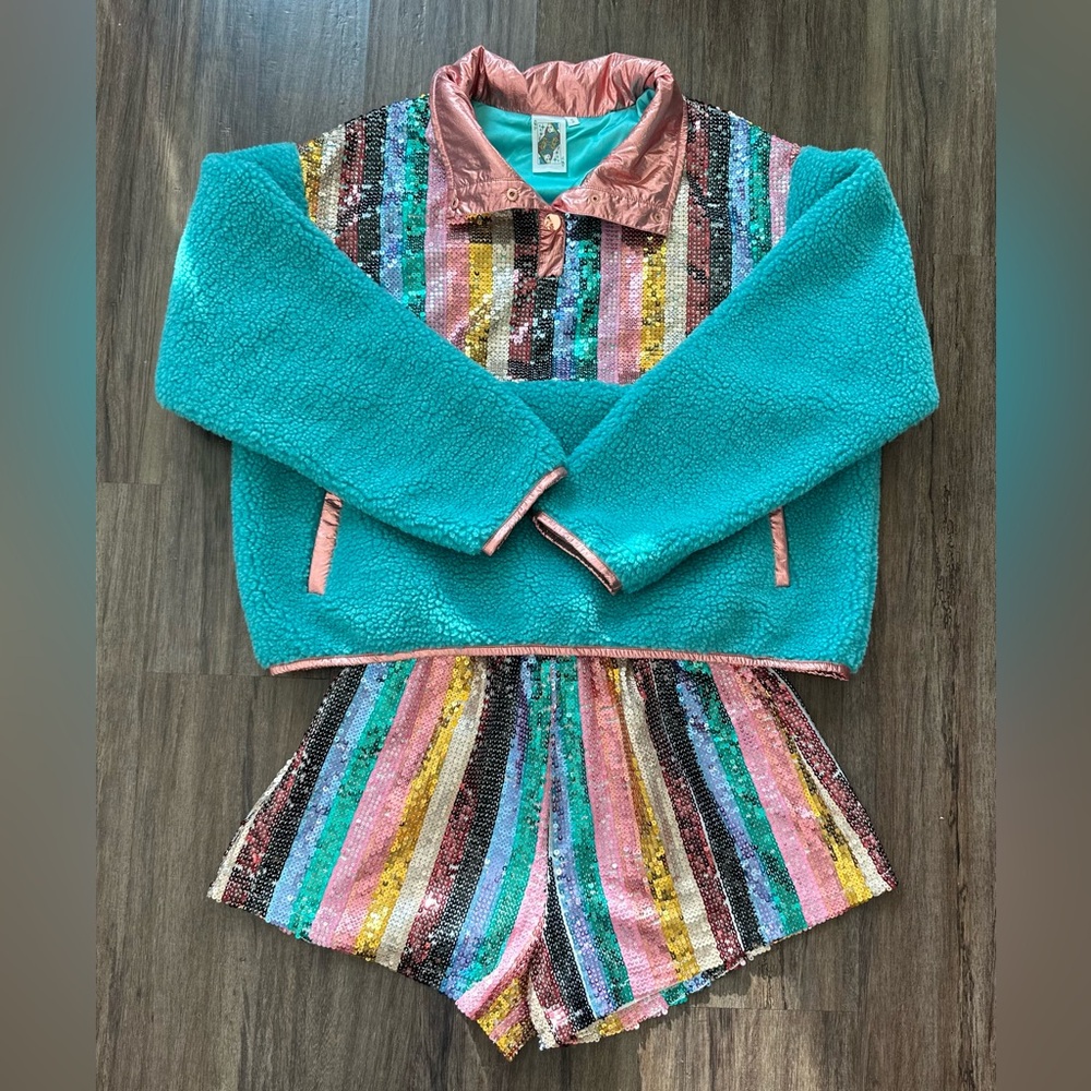 Queen of Sparkles SET Sequin Stripe Teal Fleece (S) and Sequin Stripe Shorts (M)